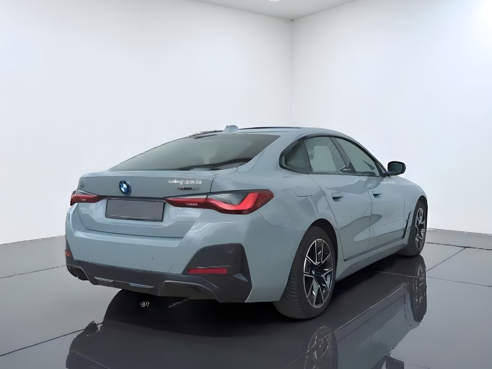 BMW i4 eDrive40 Gran Coupé M-Sport (3)