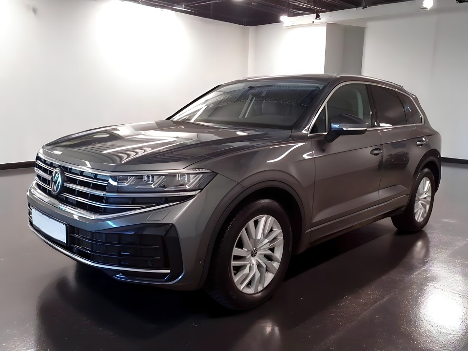 Volkswagen Touareg Elegance (5)