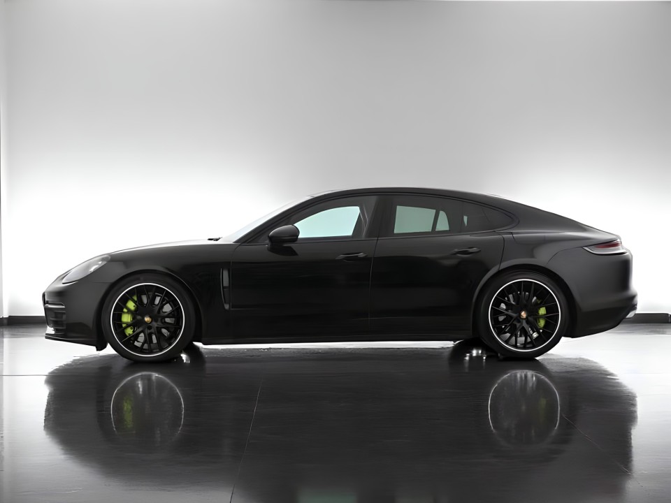 Porsche Panamera 4 E-Hybrid (2)