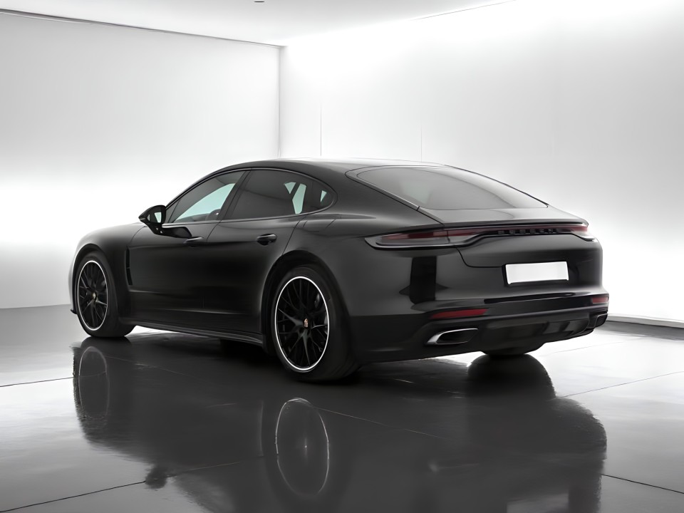 Porsche Panamera 4 E-Hybrid (3)