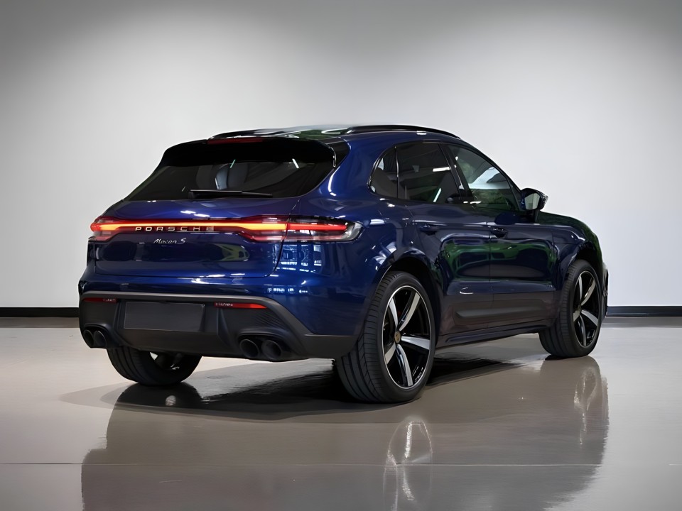 Porsche Macan (2)
