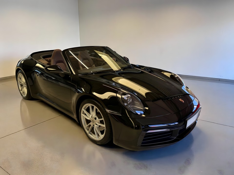 Porsche 992 Carrera Cabriolet (3)