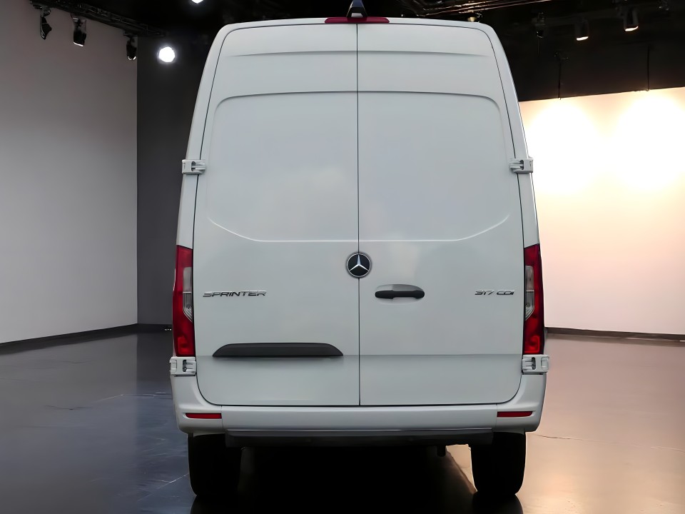 Mercedes-Benz Sprinter 317 CDI (3)