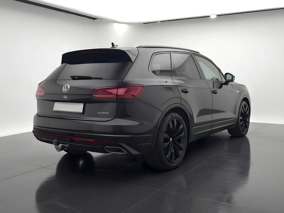 Volkswagen Touareg R (3)