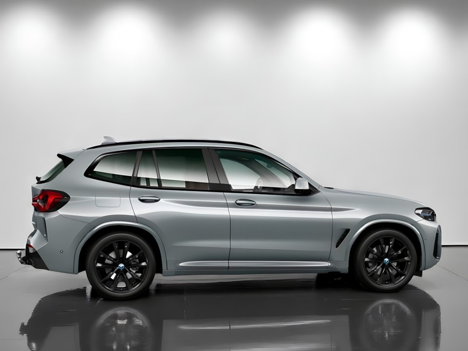 BMW X3 M BMW X3 xDrive30e (2)