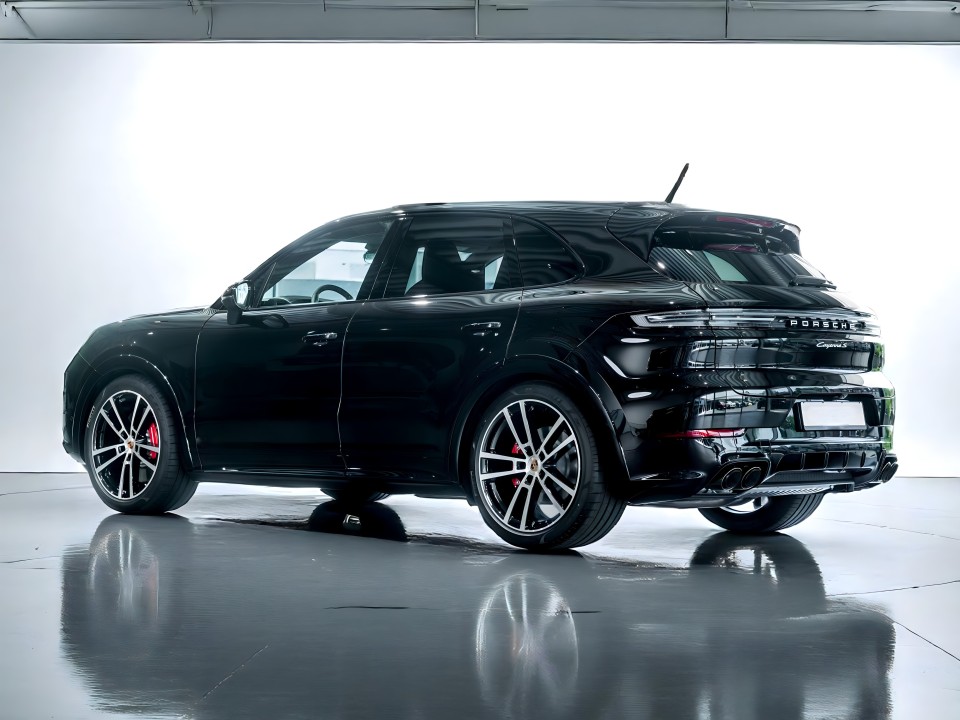 Porsche Cayenne S (5)