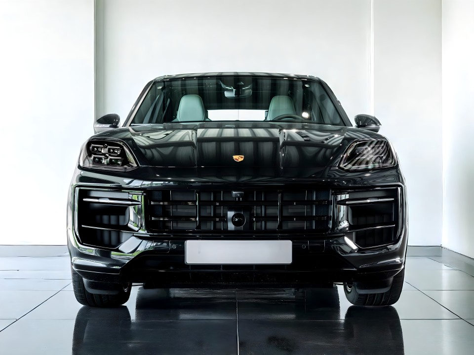 Porsche Cayenne S (2)