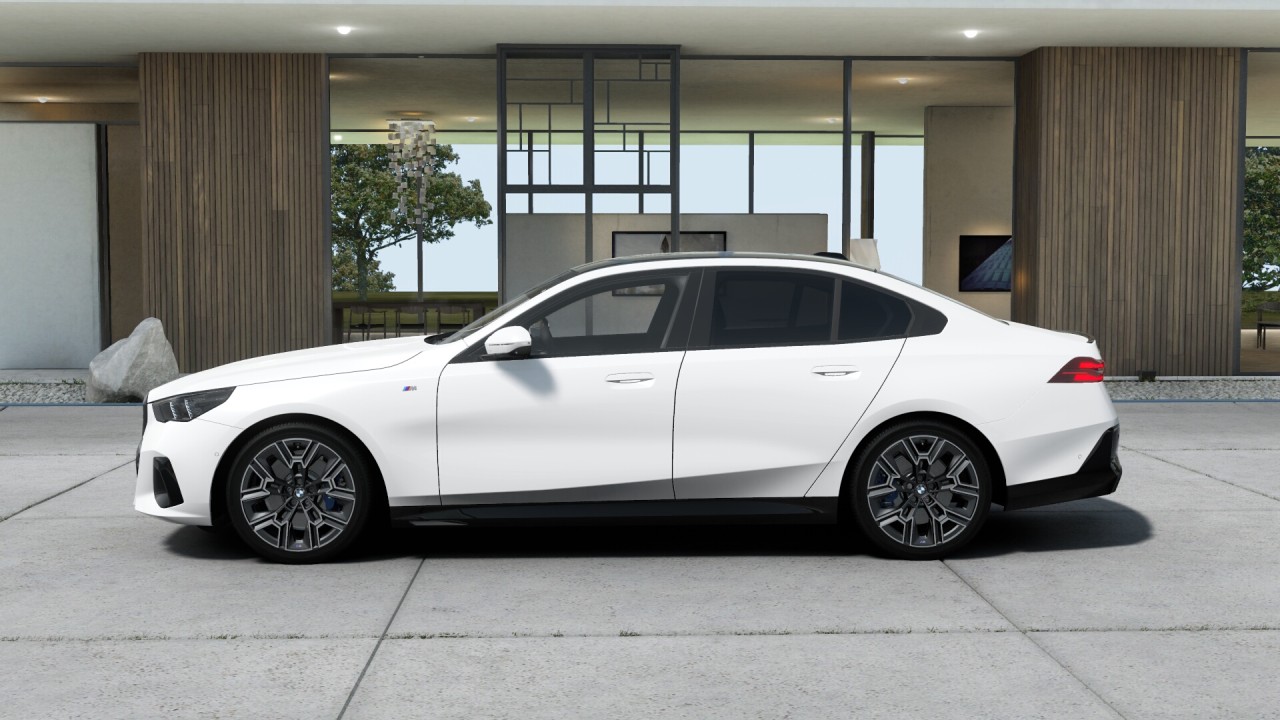 BMW Seria 5 520d xDrive M-Sport (4)