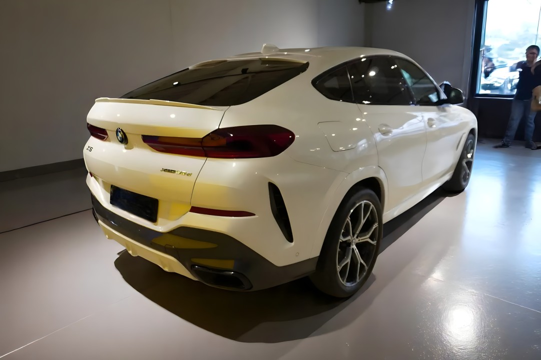 BMW X6 xDrive30d M-Sport (3)