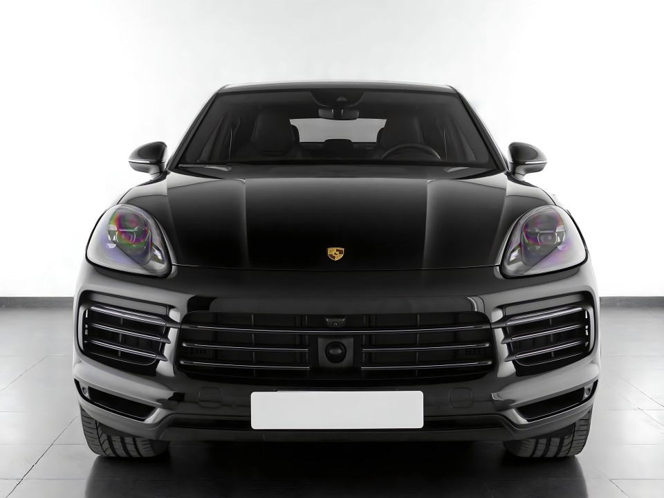 Porsche Cayenne Coupe E-Hybrid Platinum Edition (2)