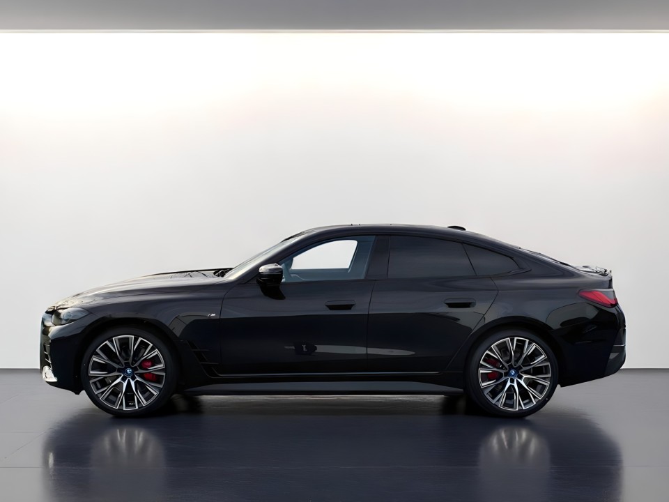 BMW I4 eDrive 40 (2)