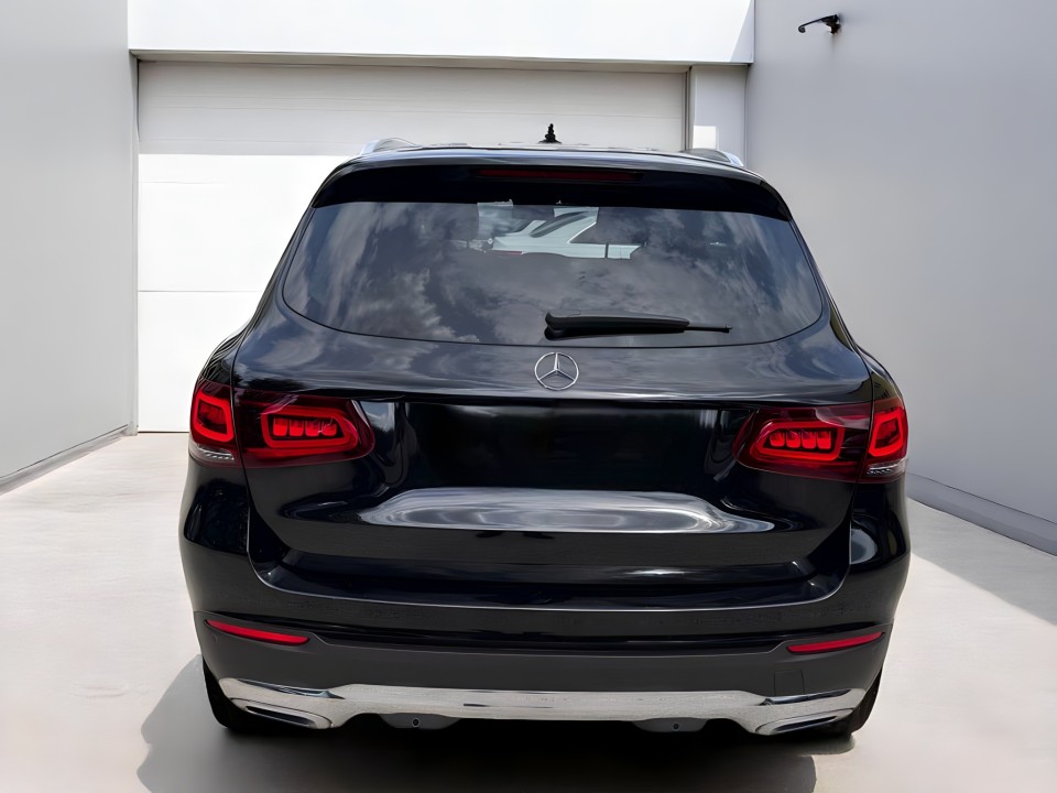 Mercedes-Benz GLC 200d 4Matic (4)