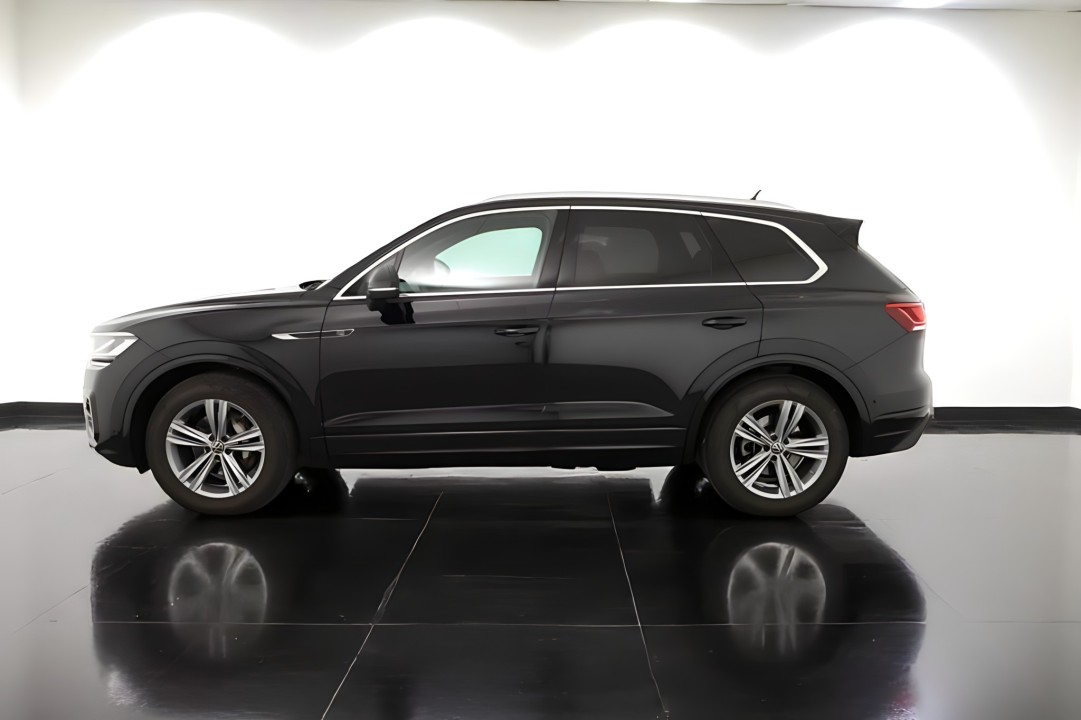 Volkswagen Touareg R-Line 4Motion TDI (5)