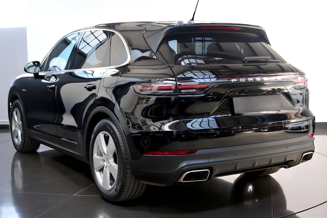Porsche Cayenne E-Hybrid (4)