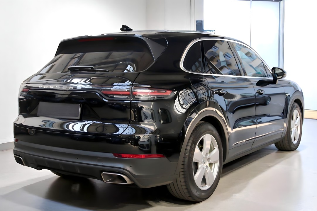 Porsche Cayenne E-Hybrid (2)
