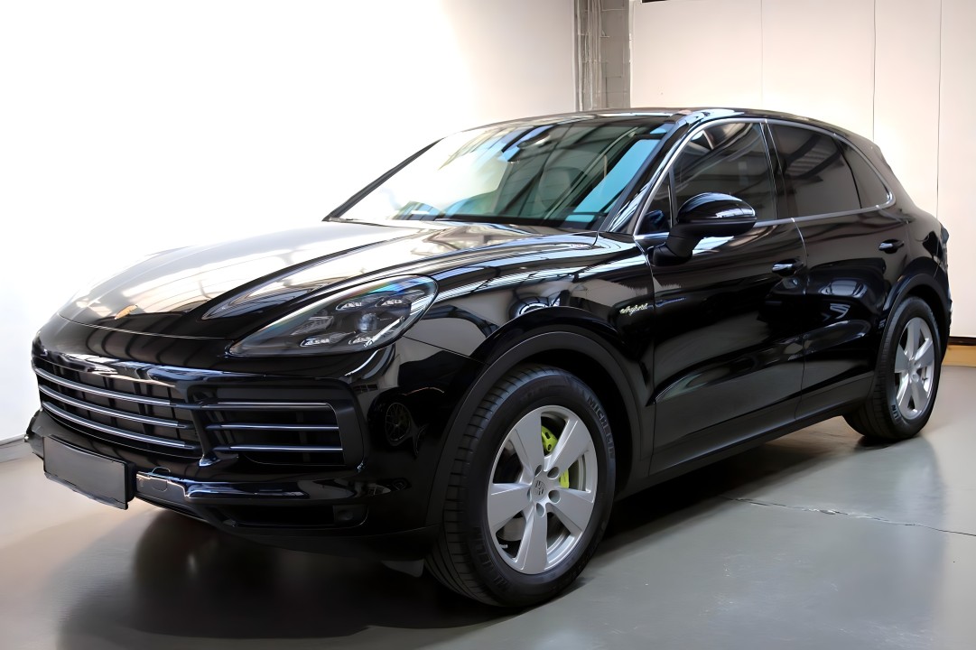 Porsche Cayenne E-Hybrid (5)