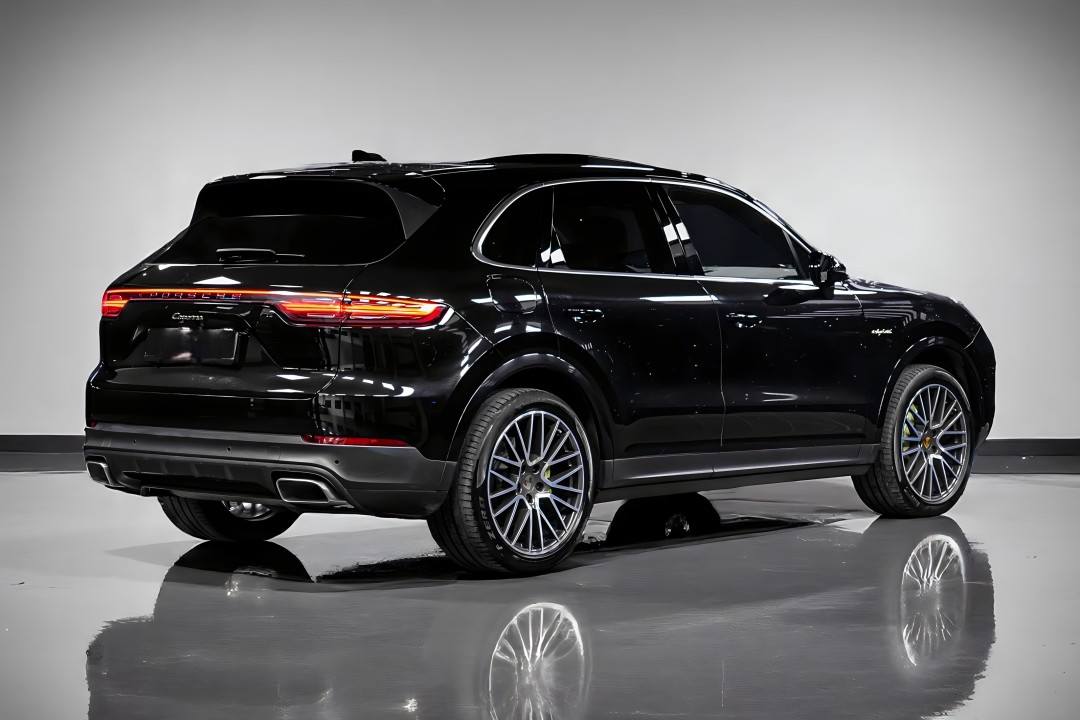 Porsche Cayenne E-Hybrid (5)