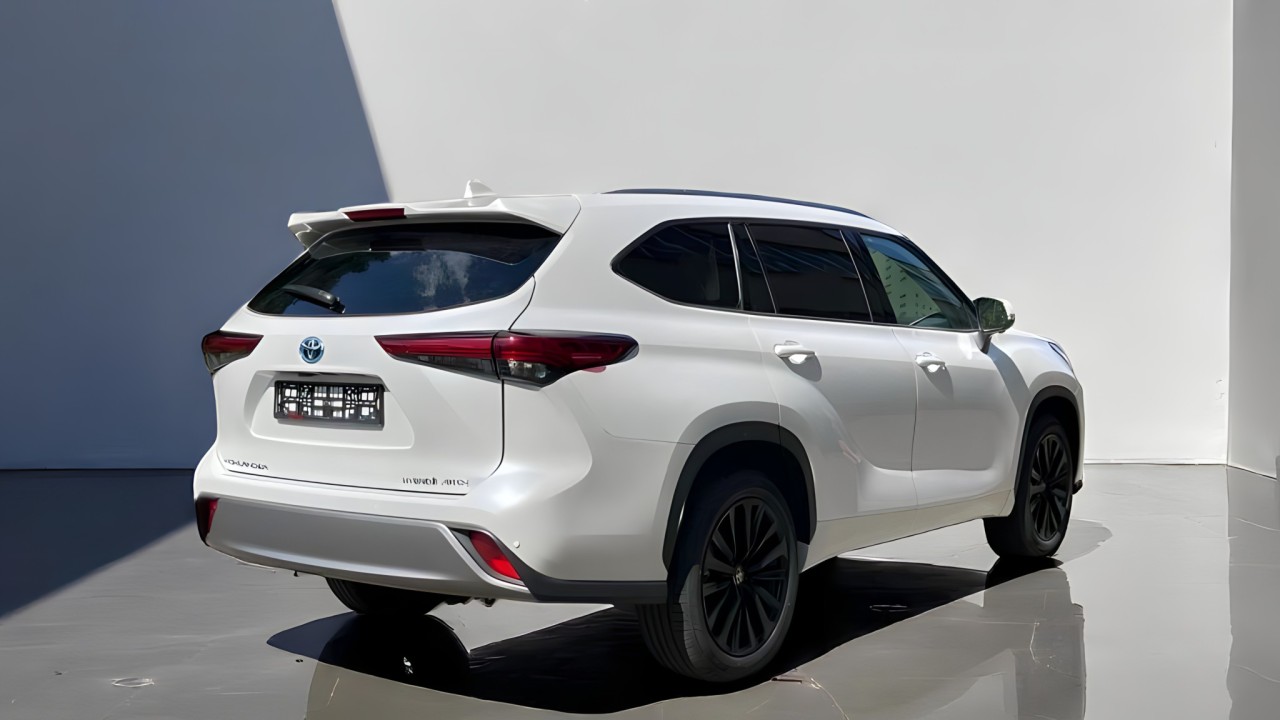 Toyota Highlander 2.5 Executive (2)