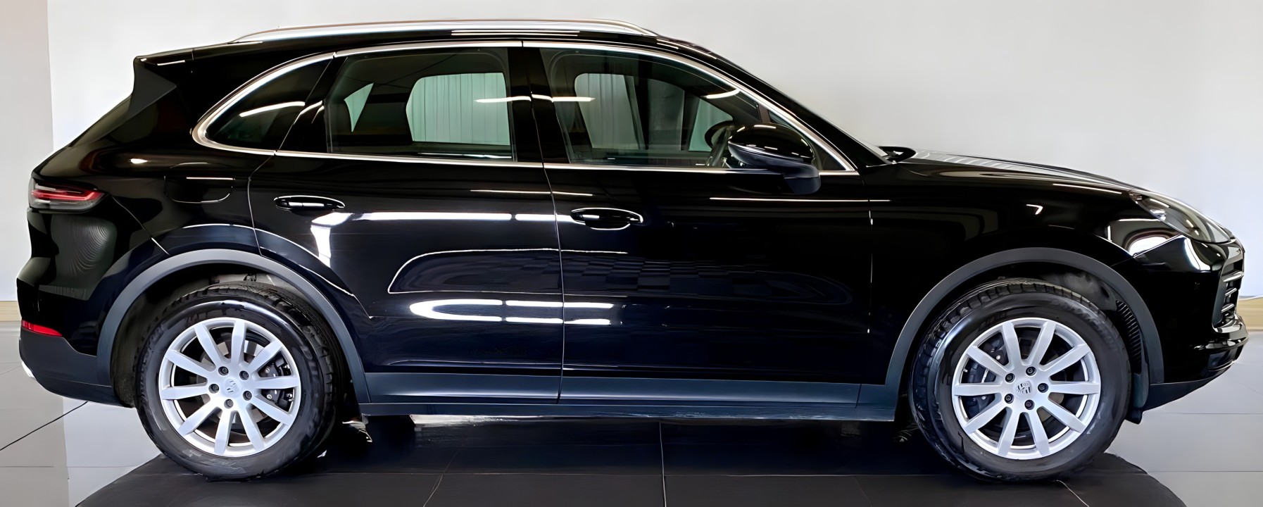 Porsche Cayenne S (2)