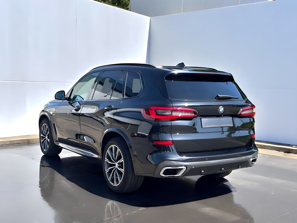 BMW X5 xDrive30d M-Sport (3)