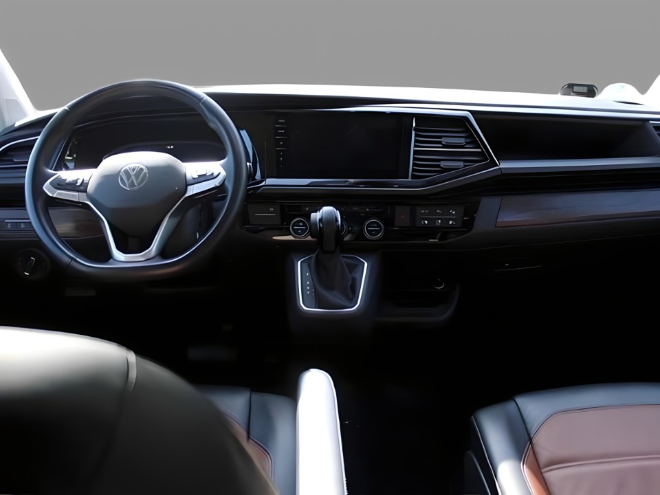 Volkswagen T6 2.0 TDI Exclusive (4)