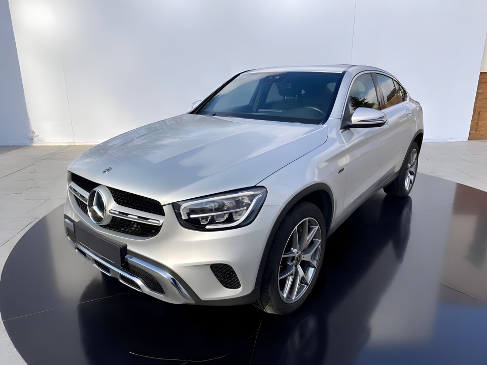 Mercedes-Benz GLC Coupe 300e 4Matic (5)