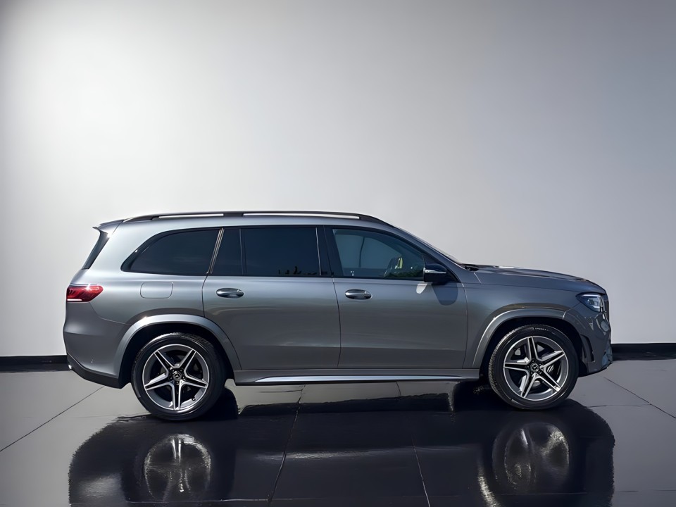 Mercedes-Benz GLS 400 d AMG (2)