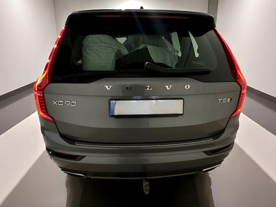 Volvo XC 90 T5 (4)