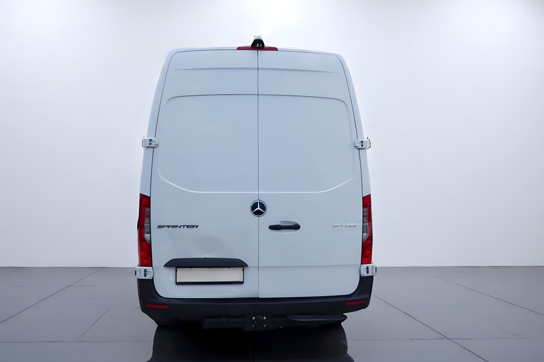 Mercedes-Benz Sprinter III (3)