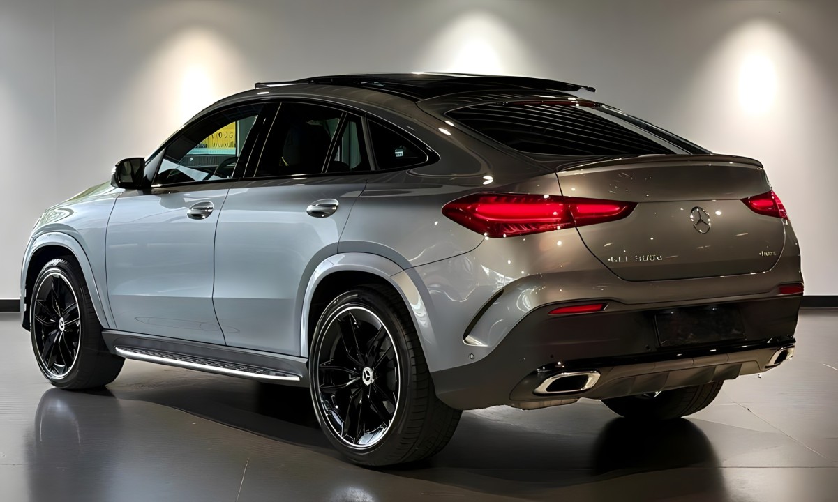 Mercedes-Benz GLE Coupe 300 d 4Matic AMG (4)