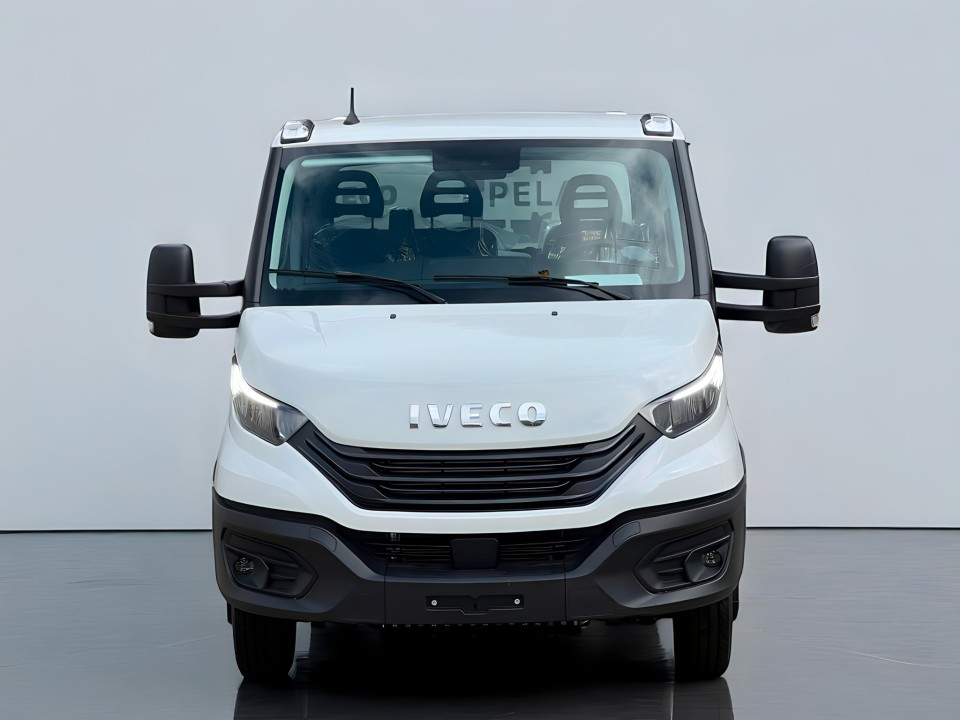 Iveco 50C18HA8Z 4.100mm (2)