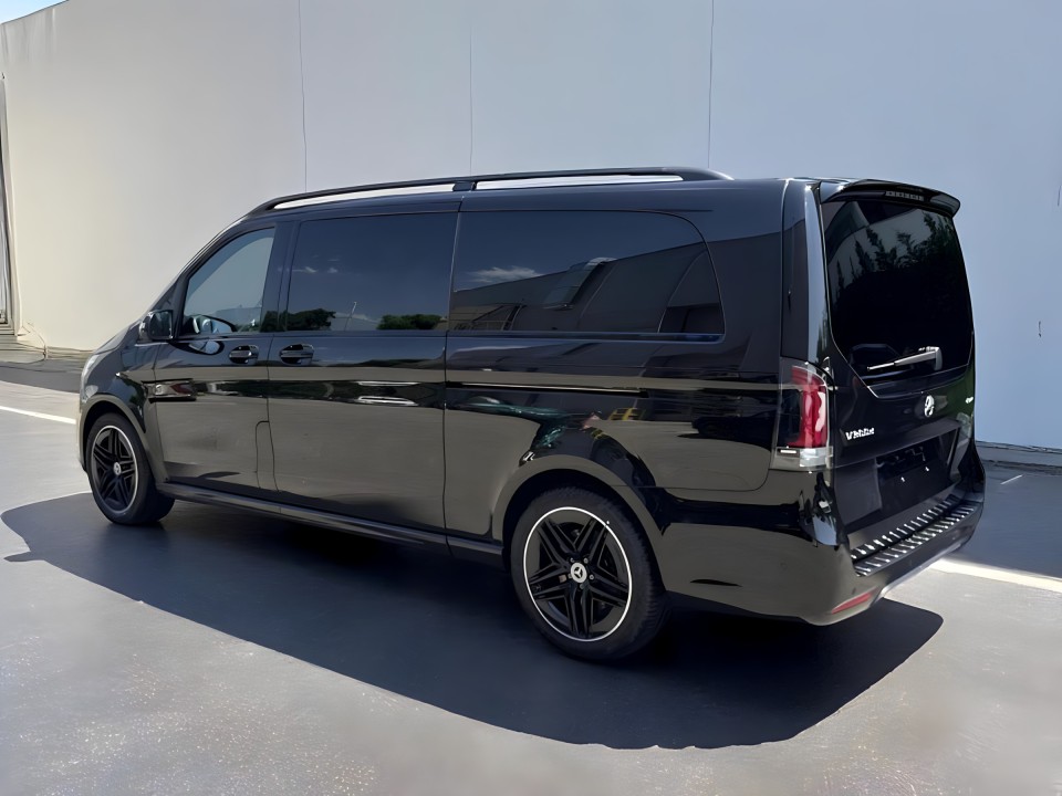 Mercedes-Benz V 300d 4MATIC Extralong EXCLUSIVE (5)
