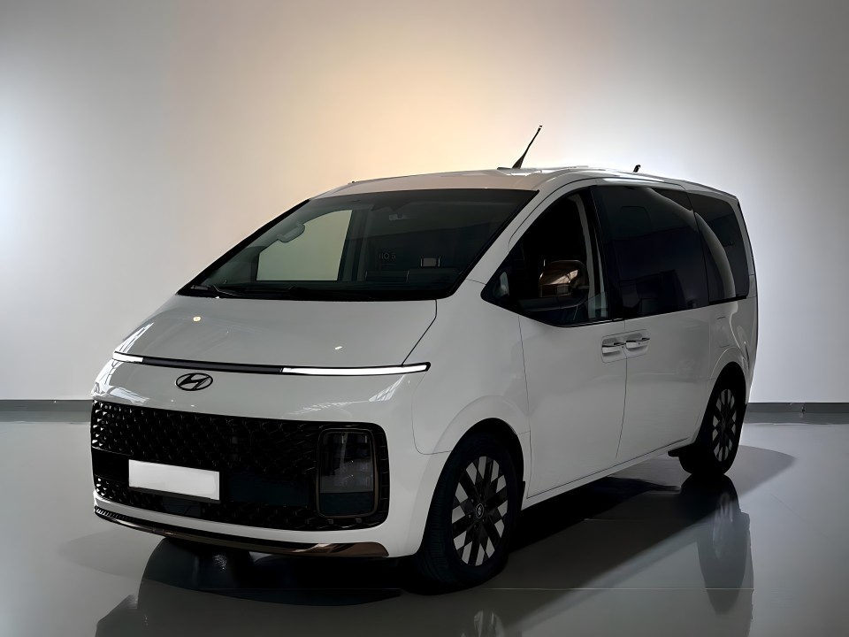 Hyundai Staria 2.2 CRDI Signature (4)