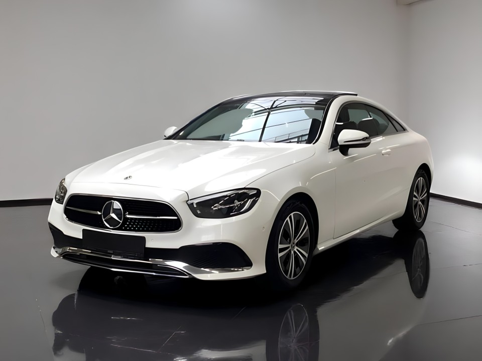 Mercedes-Benz E 220d Coupé Avantgarde (5)