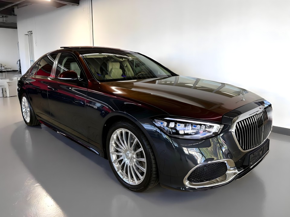 Mercedes-Benz S 500 4MATIC Maybach