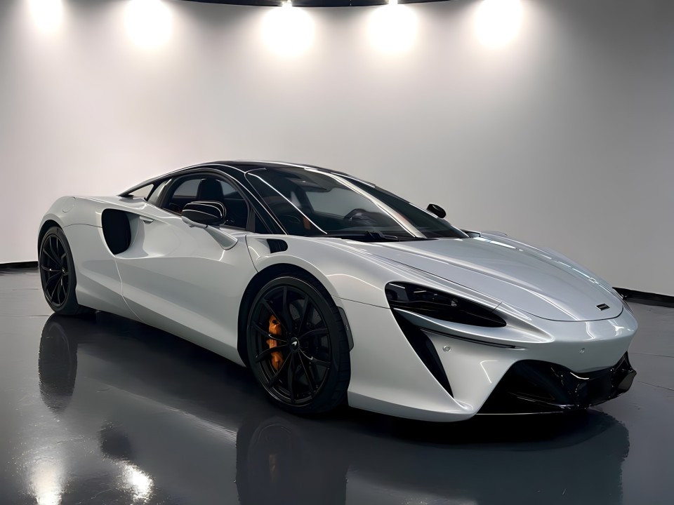 McLaren Artura