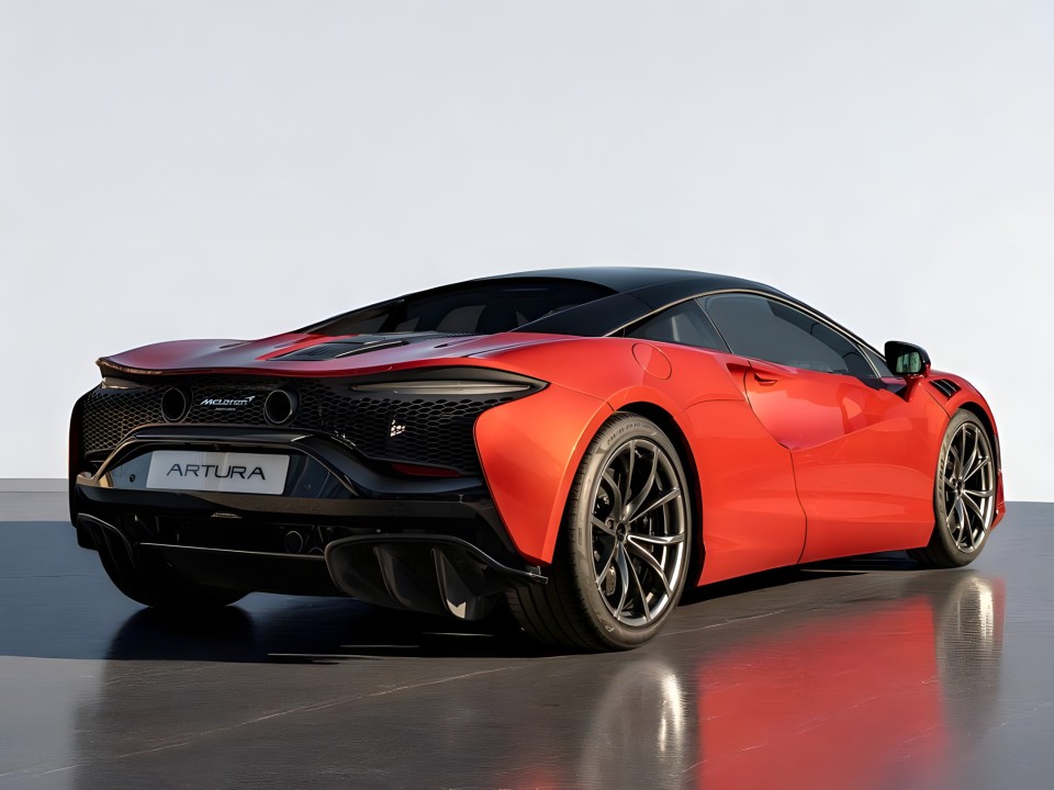 McLaren Artura (3)