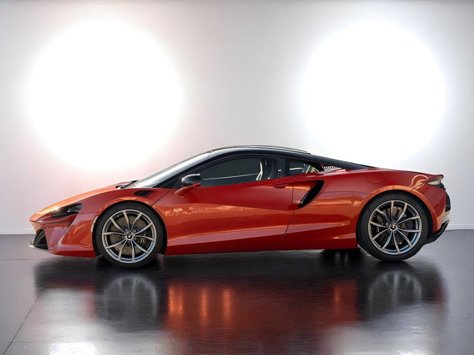 McLaren Artura (5)