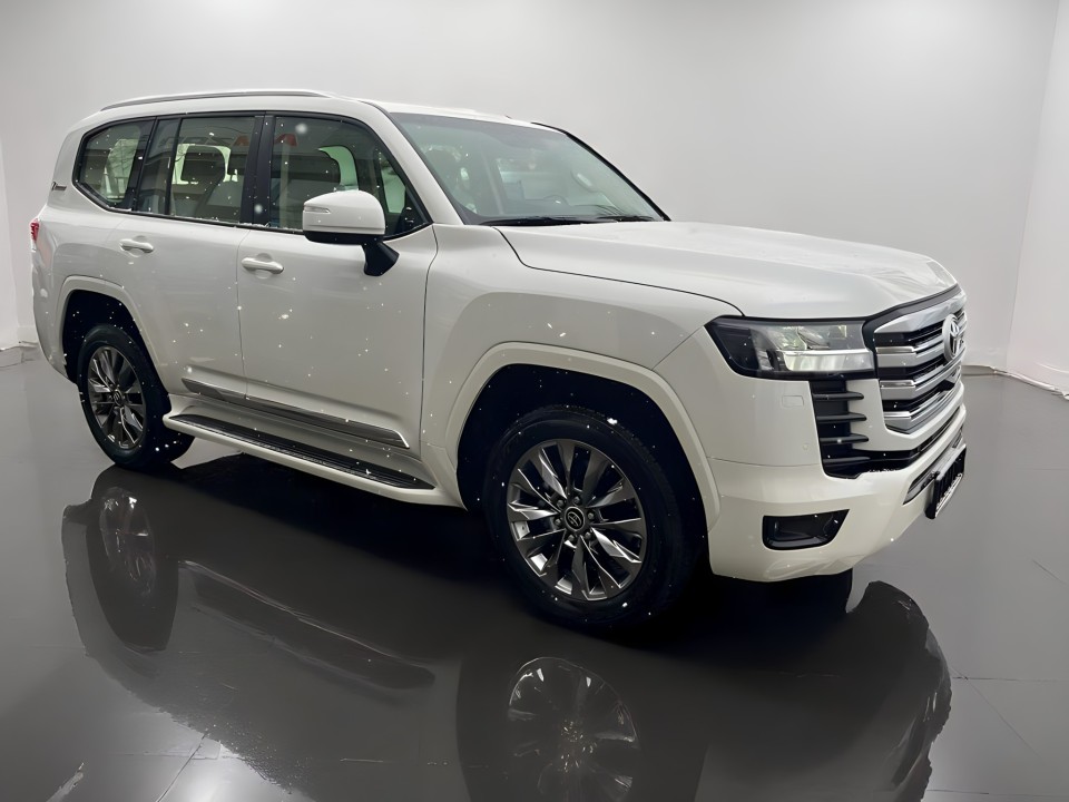 Toyota Land Cruiser 300