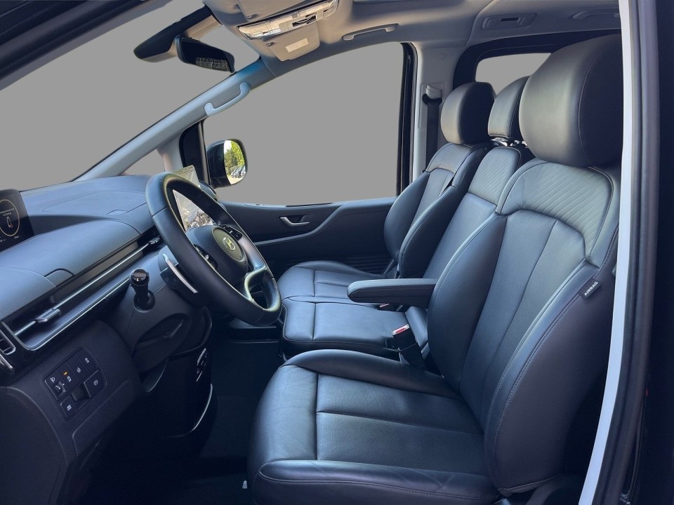Hyundai Staria (5)