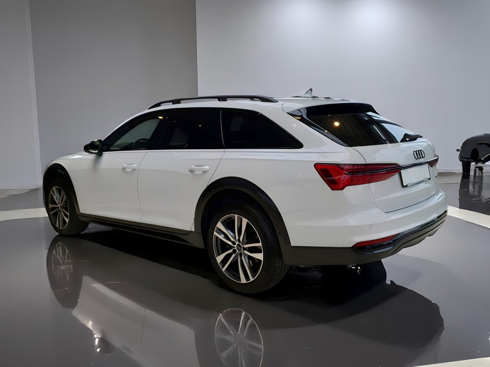 Audi A6 Allroad 50TDI (3)