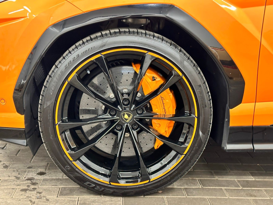 Lamborghini Urus Pearl Capsule - foto 12