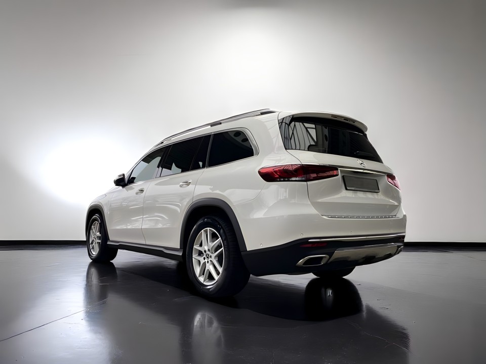 Mercedes-Benz GLS 400d 4MATIC (5)