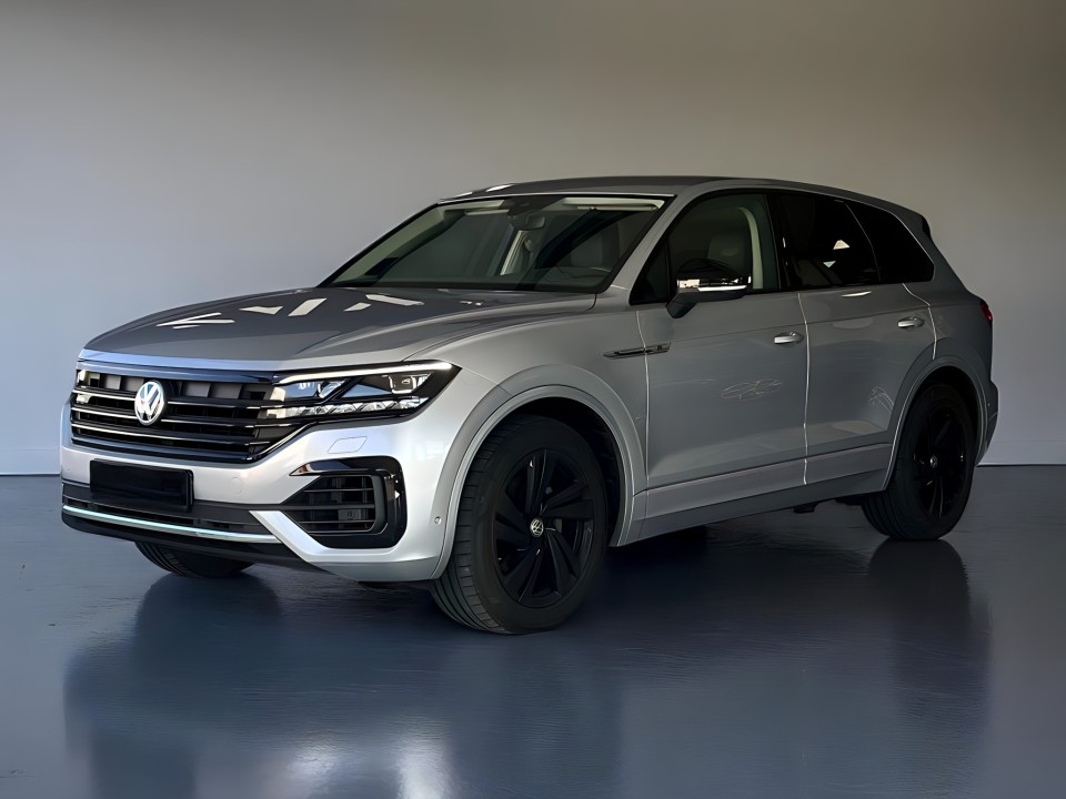 Volkswagen Touareg 3.0 TDI R-Line (4)