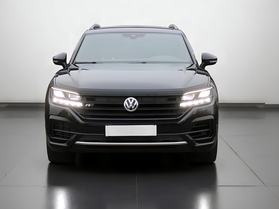 Volkswagen Touareg Elegance R-Line (2)