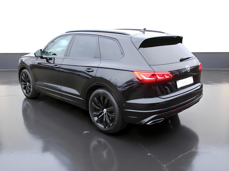 Volkswagen Touareg Elegance R-Line (5)