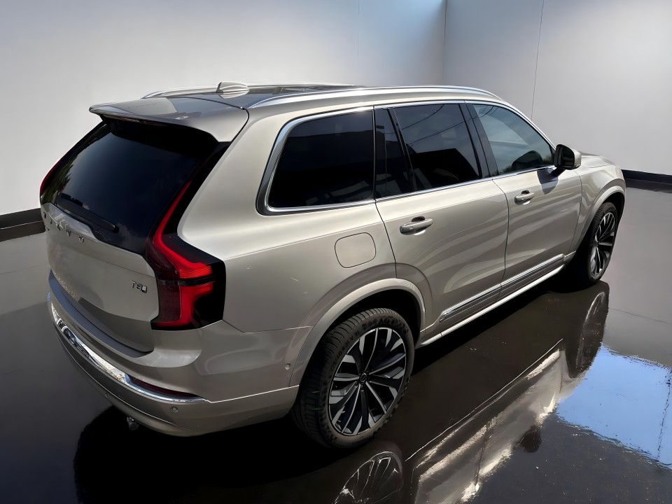 Volvo XC 90 T8 Recharge AWD Plus Bright (3)