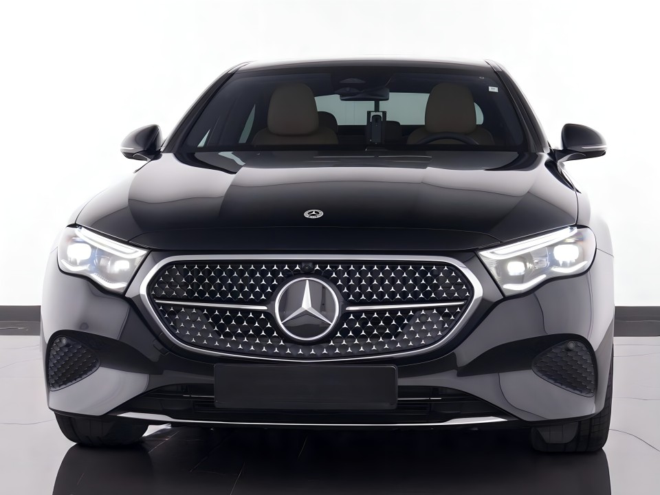 Mercedes-Benz E 300de 4MATIC Avantgarde (5)