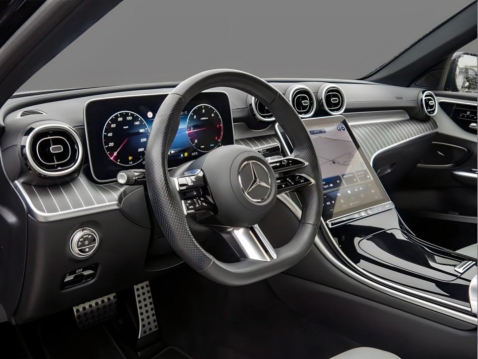 Mercedes-Benz C 300d 4MATIC AMG (5)
