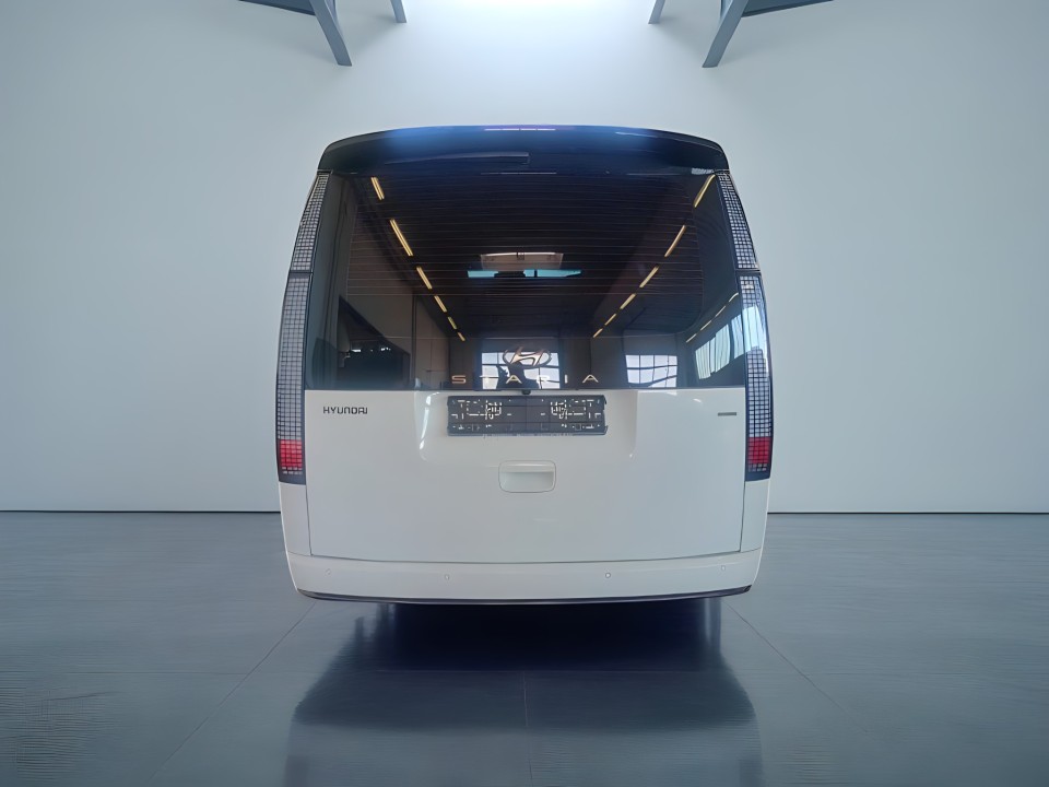 HYUNDAI Staria 2.2 CRDi SIGNATURE (3)